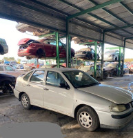 SEAT CORDOBA BERLINA (6K2)