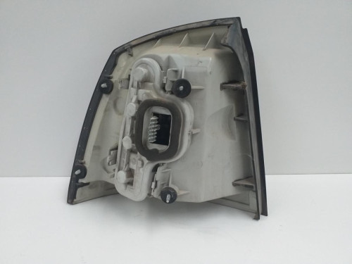  PILOTO TRASERO DERECHO Opel ASTRA G BERLINA 