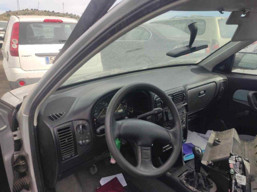  SEAT CORDOBA BERLINA (6K2) 