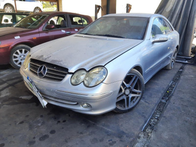 MERCEDES-BENZ CLK (BM 209) COUPE