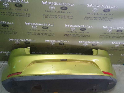 PARAGOLPES TRASERO
