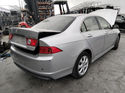 HONDA ACCORD BERLINA (CL/CN)