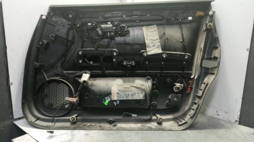 GUARNECIDO PUERTA DELANTERA IZQUIERDA AUDI A4 AVANT (8E) 