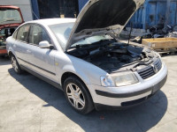 VOLKSWAGEN PASSAT BERLINA (3B2)