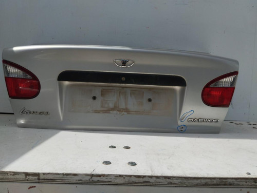  TAPA MALETERO DAEWOO LANOS 