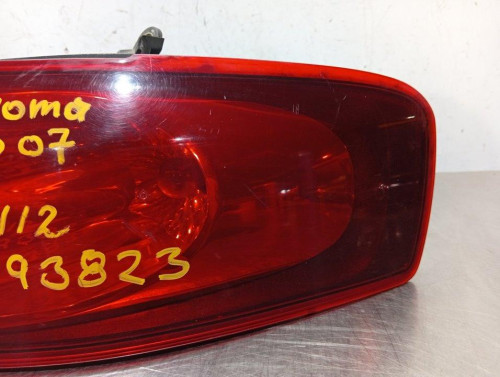  PILOTO TRASERO DERECHO FIAT CROMA (194) 