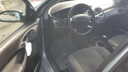  FORD FOCUS BERLINA (CAK) 