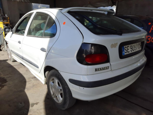  RENAULT MEGANE I BERL./ BERL. CON PORTÓN (BA0) 