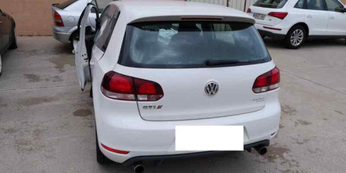 VOLKSWAGEN GOLF VI (5K1)(10.2008) — vehículo donante para recambios 