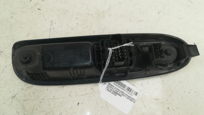 MANDO ELEVALUNAS DELANTERO IZQUIERDO, RENAULT, CLIO II FASE II (B/CB0)