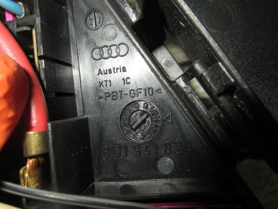 CAJA RELES / FUSIBLES, AUDI, A3 (8L)