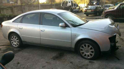  AUDI A6 BERLINA (4B2) 