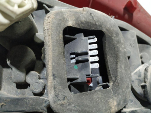  PILOTO TRASERO DERECHO, OPEL, CORSA D 
