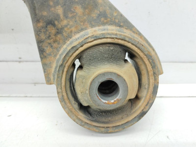BRAZO SUSPENSION INFERIOR DELANTERO DERECHO