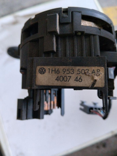 MANDO MULTIFUNCION Volkswagen GOLF III (1H1)(11.1991) 