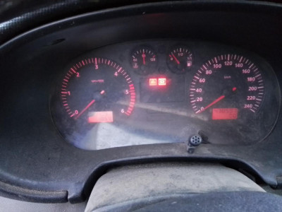 SEAT LEON (1M1)