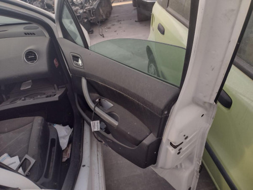  GUARNECIDO PUERTA DELANTERA DERECHA PEUGEOT 308 