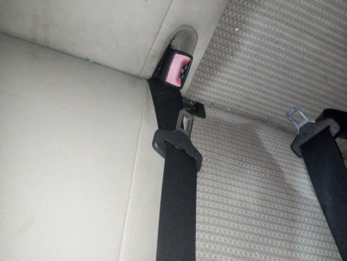 ENGANCHE CINTURON TRASERO DERECHO MERCEDES-BENZ CLASE B (BM 245) 