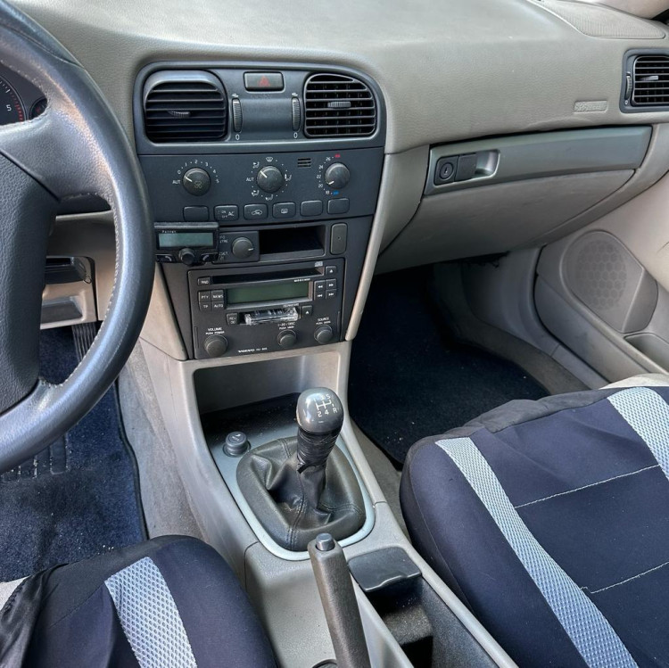 VOLVO V40 FAMILIAR