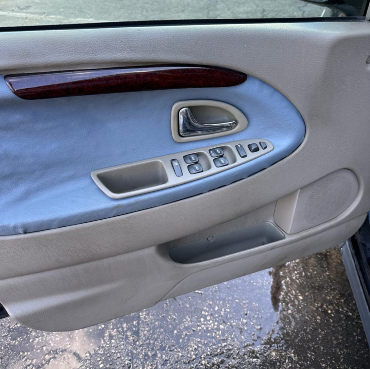 VOLVO V40 FAMILIAR