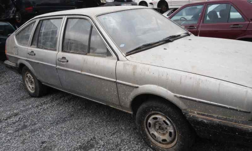VOLKSWAGEN PASSAT (321/323/327/331) — vehículo donante para recambios 
