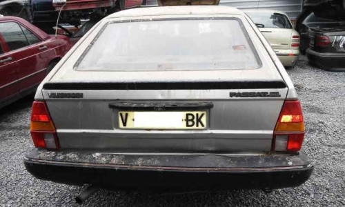 VOLKSWAGEN PASSAT (321/323/327/331) — vehículo donante para recambios 