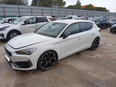 CUPRA LEON (KL1)