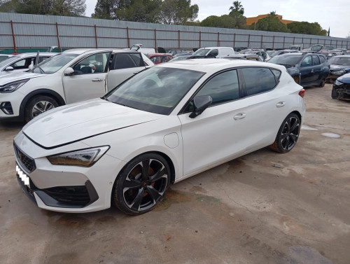  CUPRA LEON (KL1) 