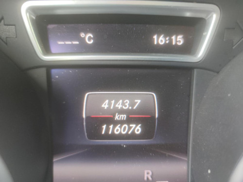  MERCEDES-BENZ CLASE CLA (BM 117) 