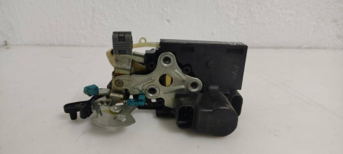 CERRADURA PUERTA TRASERA DERECHA CHEVROLET AVEO HATCHBACK 