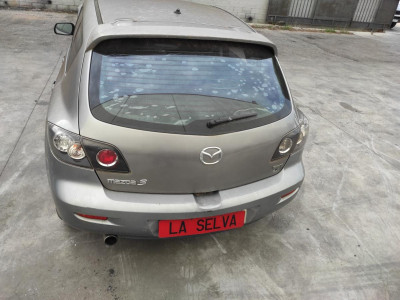 MAZDA 3 BERLINA (BK)