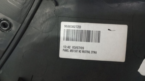  GUARNECIDO PUERTA TRASERA DERECHA Citroen GRAND C4 PICASSO 