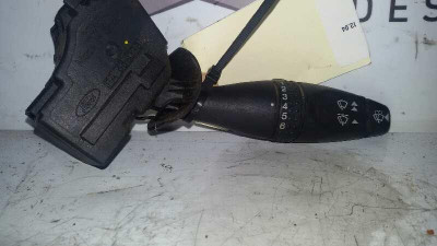MANDO LIMPIA, Ford, FOCUS BERLINA (CAK)