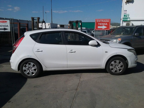  HYUNDAI I30 (FD) 