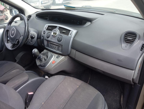  RENAULT SCENIC II (JM) 