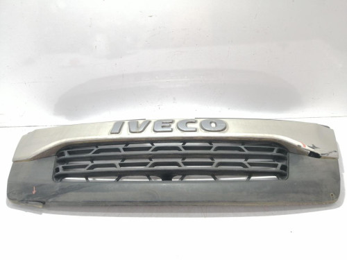  REJILLA DELANTERA IVECO DAILY FURGÓN 