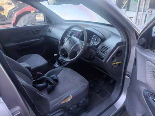 HYUNDAI TUCSON (JM) — автомобиль-донор на запчасти 
