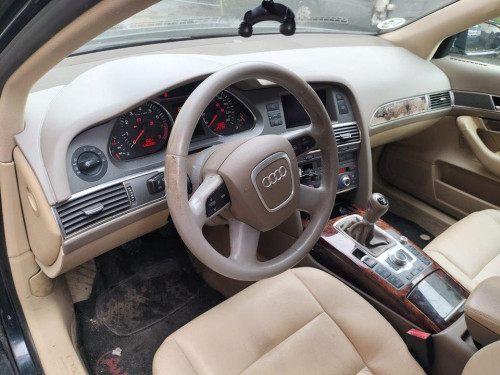  AUDI A6 BERLINA (4F2) 