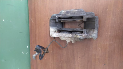 PINZA DE FRENO DELANTERA IZQUIERDA