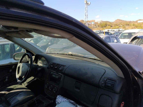  MERCEDES-BENZ CLASE ML (BM 163) 