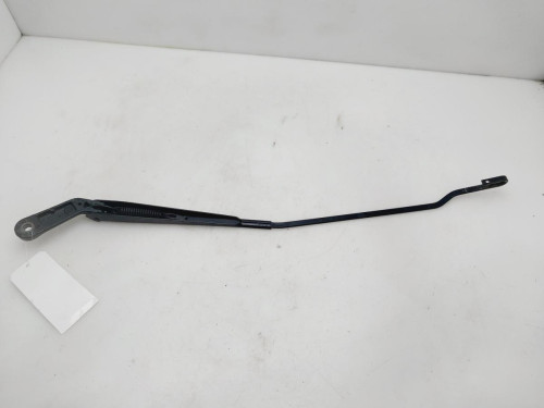BRAZO LIMPIA DELANTERO DERECHO Volkswagen GOLF IV BERLINA (1J1)(10.1997) 