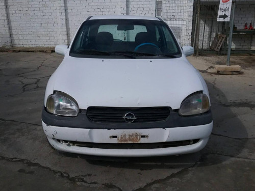  OPEL CORSA B 