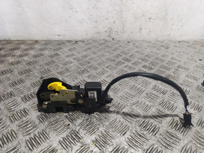CERRADURA PUERTA TRASERA IZQUIERDA