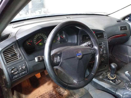  VOLVO S60 BERLINA 