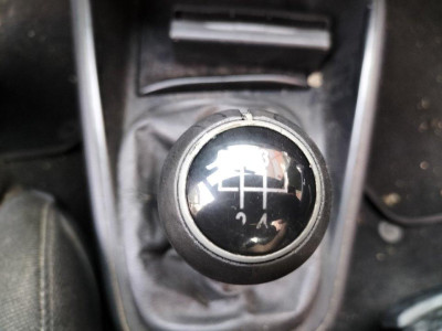 VOLKSWAGEN GOLF IV BERLINA (1J1)(10.1997)