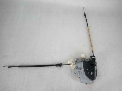  CERRADURA PUERTA DELANTERA IZQUIERDA Volkswagen PASSAT BERLINA (362) 