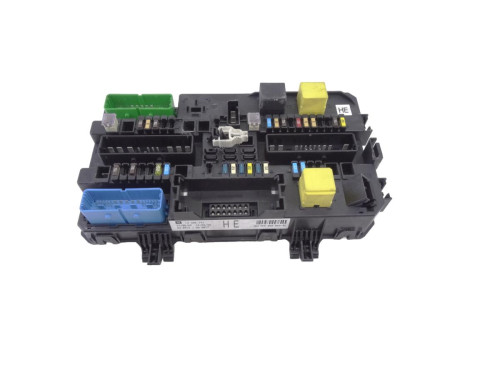  CAJA RELES / FUSIBLES OPEL ZAFIRA B 