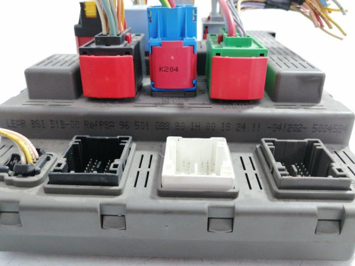  CAJA RELES / FUSIBLES Peugeot 607 (S1)(12.2000) 