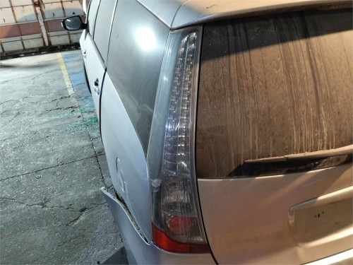PILOTO TRASERO IZQUIERDO Mitsubishi GRANDIS (NA0W) 