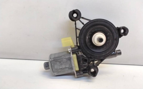 MOTOR ELEVALUNAS TRASERO IZQUIERDO Audi A3 SPORTBACK (8YA) 